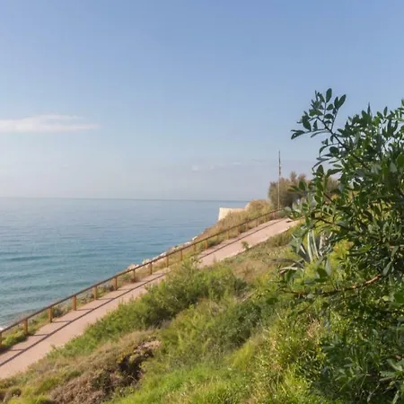 Albatros Luxe Iberplaya Apartment Salou